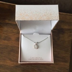 Lily & Lace Necklace